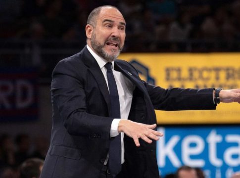 «Mundo Deportivo»: «Τελειώνει από τον πάγκο της Ρεάλ ο Ματέο»