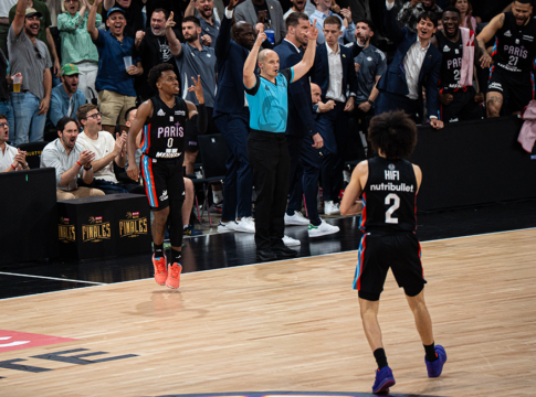 Παρί – Μονακό 92-67: Την διέλυσε με «όργια» Σορτς και έκανε το 2-0 στους τελικούς