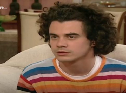 Θυμάσαι τον «Θέμη» από το «Η ώρα η καλή»; Έτσι είναι σήμερα ο «γιος» του Πάνου Μιχαλόπουλου