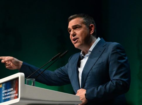 Ηχηρή παρέμβαση Τσίπρα για ΟΠΕΚΕΠΕ και σύστημα Μητσοτάκη: «Μας χρεοκόπησαν και κάνουν τα ίδια – Να γιατί φοβούνται την αλήθεια για το ’15»