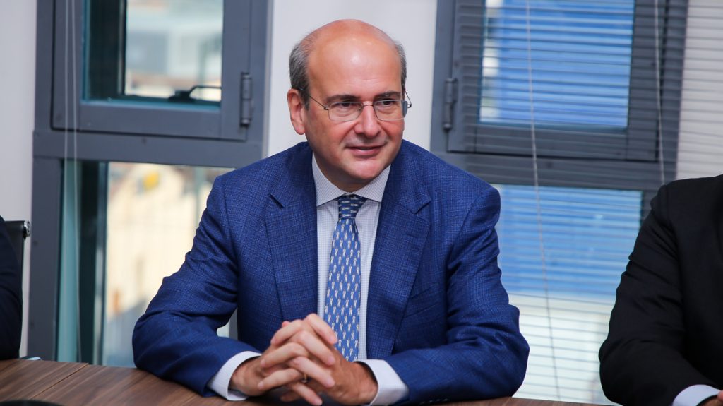 Χατζηδάκης: «Εμείς περιμένουμε ο Παναθηναϊκός και ο Ολυμπιακός να συμφωνήσουν πάνω σε συγκεκριμένες θέσεις»