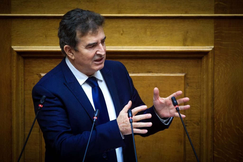 Χρυσοχοΐδης για το Ολυμπιακός-Παναθηναϊκός: «Είχαμε αξιόποινες συμπεριφορές παραγόντων» (vid)