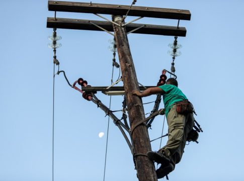 Χωρίς ρεύμα Παλαιό Φάληρο, Καλλιθέα και Πειραιάς λόγω βλάβης