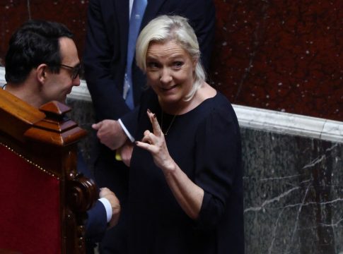 Έφοδος της Οικονομικής Αστυνομίας στα γραφεία του κόμματος της Μαρίν Λεπέν