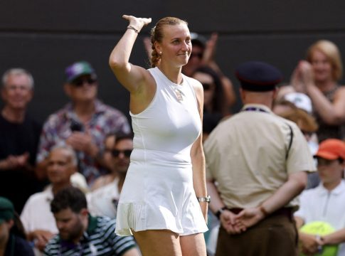Πήγε… περίπατο το «πρωτόκολλο» του Wimbledon για χάρη της Κβίτοβα