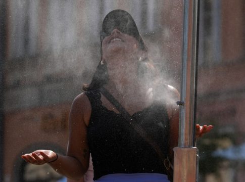 Ευρώπη: «Ημερολόγιο» καύσωνα από κατοίκους – «Τα πόδια μου έτρεμαν από την εξάντληση»