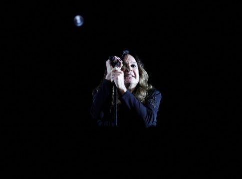 Από τους Rolling Stones μέχρι τον Ντέιβιντ Μπέκαμ: Ο πλανήτης δάκρυσε για την απώλεια του Όζι Όσμπορν (pics)