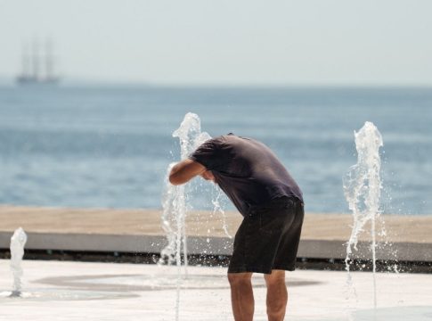Έρχονται υψηλές θερμοκρασίες και συνθήκες ατμοσφαιρικής ξηρασίας – Καμπανάκι πυρομετεωρολόγων για την επόμενη εβδομάδα