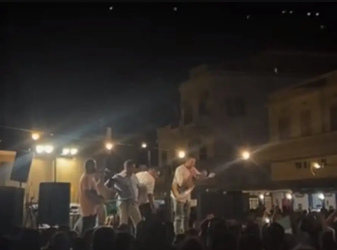 Χαμός και ξύλο σε πανηγύρι στην Αμοργό μετά από συνθήματα για την Παλαιστίνη! (vids)