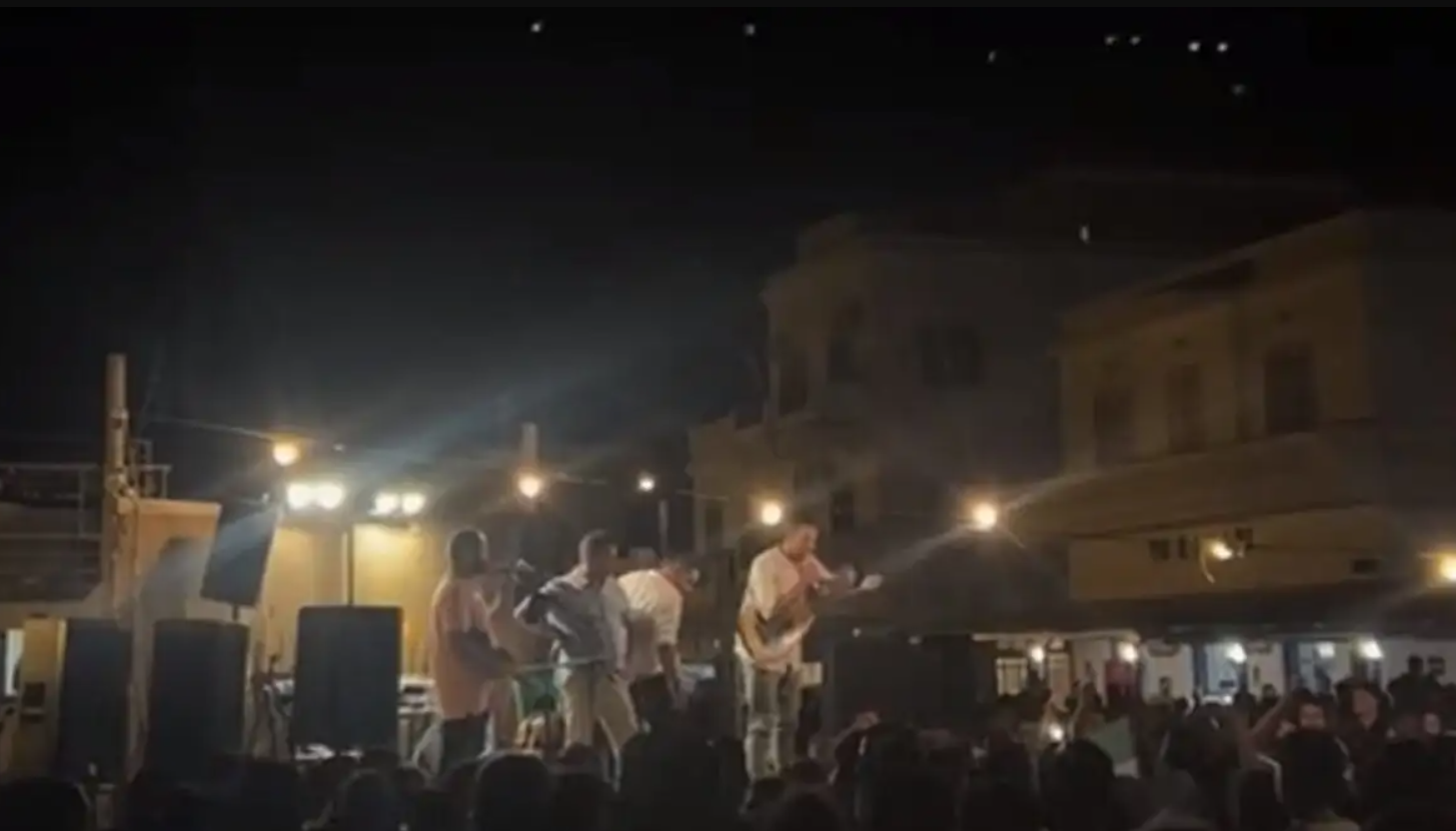 Χαμός και ξύλο σε πανηγύρι στην Αμοργό μετά από συνθήματα για την Παλαιστίνη! (vids)