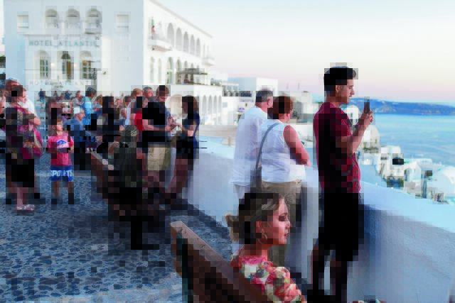 Πότε να κάνετε κράτηση και πού να μείνετε – Έξι τρόποι για να εξοικονομήσετε χρήματα στις διακοπές