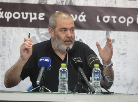 Χατζόπουλος: «Δεν κρατάω την καρέκλα με το ζόρι, αν κάποιος μπορεί να έρθει να απογειώσει τον ΠΑΟΚ πολύ ευχαρίστως»
