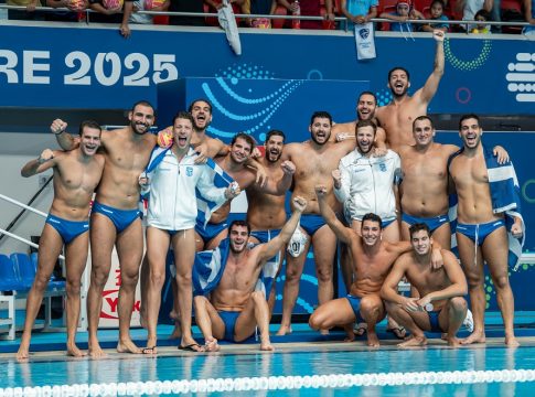 Η απονομή του χάλκινου μεταλλίου στην Εθνική ομάδα πόλο ανδρών (vid)