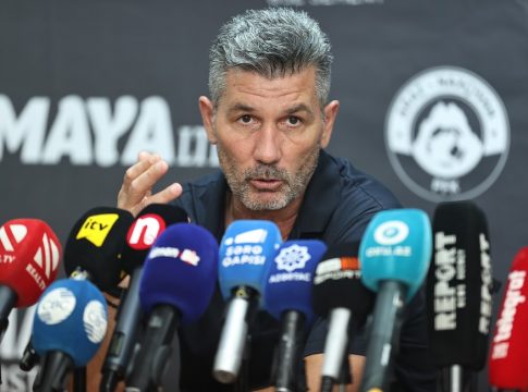 Διαφορετική εικόνα θα έχει ο Άρης στη ρεβάνς με τη Αράζ, σύμφωνα με τον Ουζουνίδη – «Ανεπίτρεπτη εικόνα μετά το 0-1»