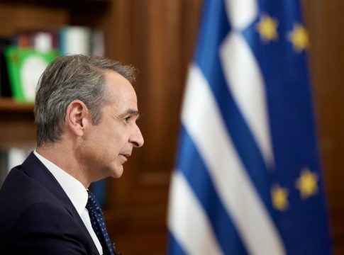 Καμία ανάληψη ευθύνης από τον Κυριάκο Μητσοτάκη για το σκάνδαλο του ΟΠΕΚΕΠΕ