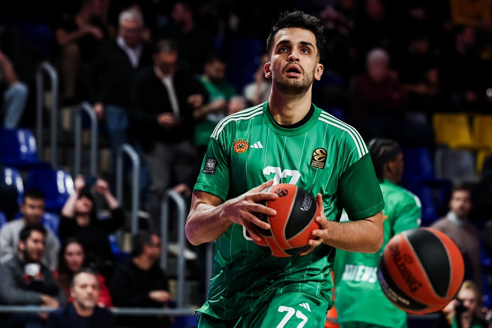«Στα ραντάρ γνωστής ομάδας της Euroleague ο Γιούρτσεβεν»