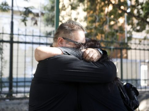 Κυριακή Γρίβα: Συγκλονίζει ο πατέρας – «Ξέρετε τι είναι να κρατάς το παγωμένο χέρι της κόρης σου;»