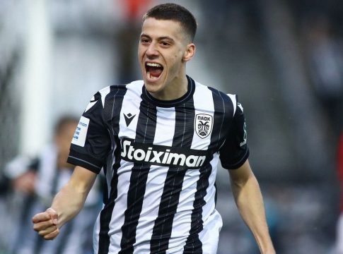 BILD: «Κολλάει του Κωνσταντέλια στην Στουτγκάρδη»