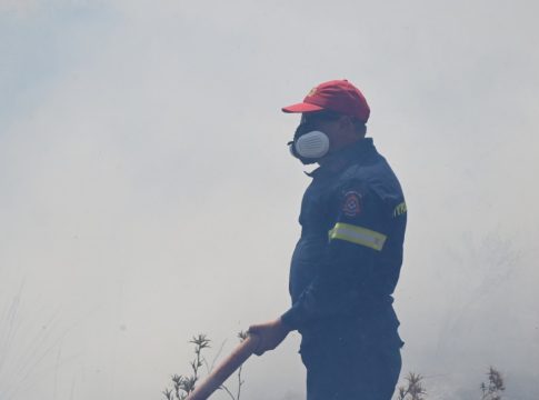 Φωτιά στα Κύθηρα: Συναγερμός για αναζωπύρωση – Μήνυμα του 112 σε Μητάτα και Βιαράδικα