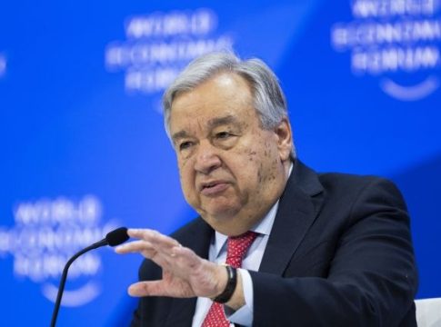 Χούθι: Ο ΟΗΕ καταδικάζει τις πρόσφατες επιθέσεις τους κατά πλοίων στην Ερυθρά Θάλασσα
