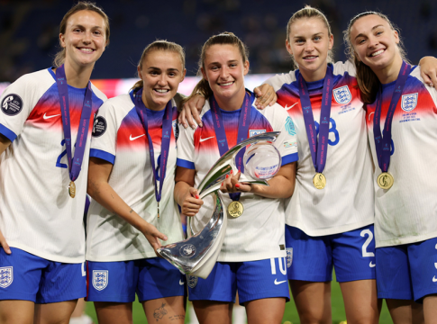 Women’s Euro 2025: Από τέσσερις παίκτριες Αγγλία και Ισπανία στην καλύτερη εντεκάδα (pic)