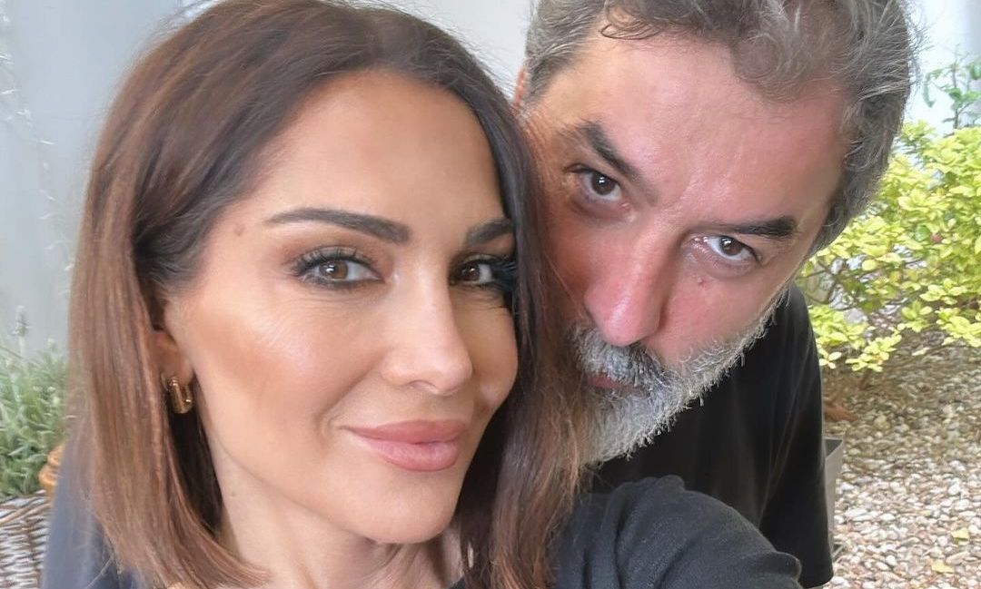 «Έπαθαν σoκ οι followers: Δείτε πώς έγινε ο Μπισμπίκης στις διακοπές με τη Δέσποινα»