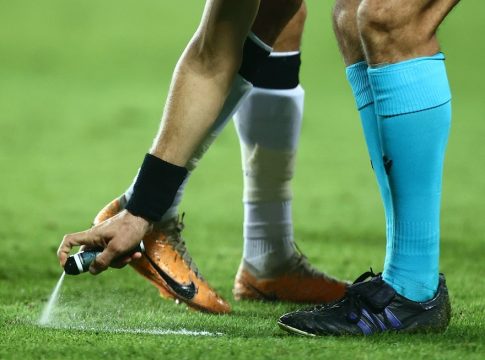 Παίρνουν μπροστά οι μηχανές της ΚΕΔ και οι διαιτητές