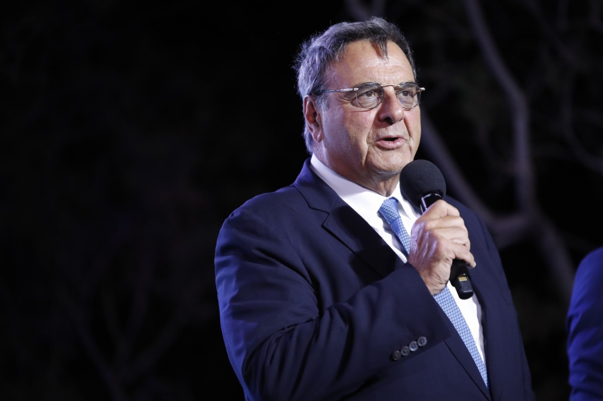 Κούβελος για εθνική ομάδα πόλο γυναικών: «Υπάρχει κι άλλη Ελλάδα εκτός από τον ΟΠΕΚΕΠΕ και τον »φραπέ»»