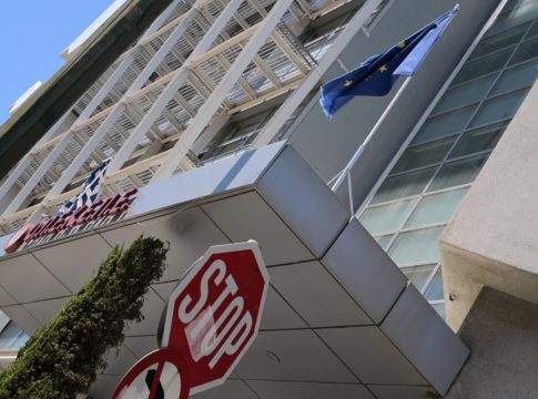 Θέμα εκλογών πυροδοτεί το σκάνδαλο ΟΠΕΚΕΠΕ – Η αντιπολίτευση δείχνει τον δρόμο στον Κ. Μητσοτάκη