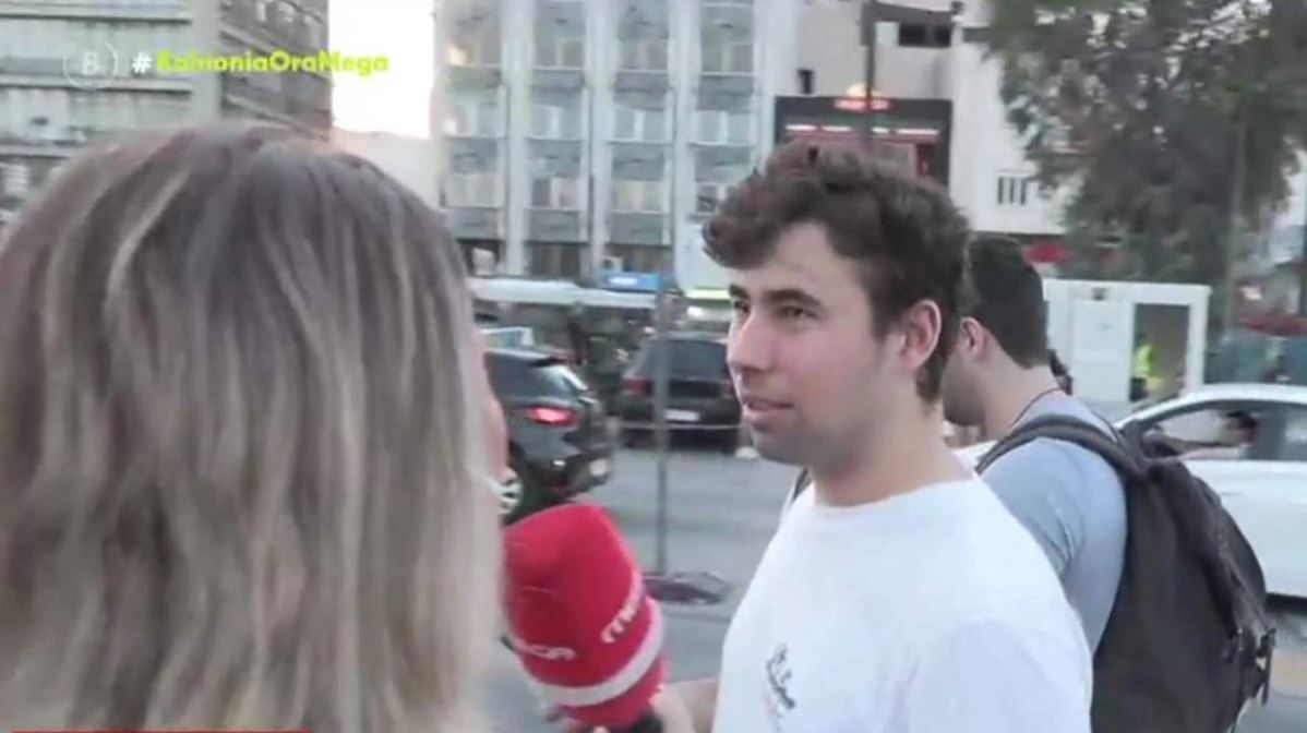 Επικό σκηνικό με οπαδό του Παναθηναϊκού στο λιμάνι: «Τελευταίος πιστός Γιάννης Αλαφούζος, τα έχουμε βάψει μαύρα» (vid)