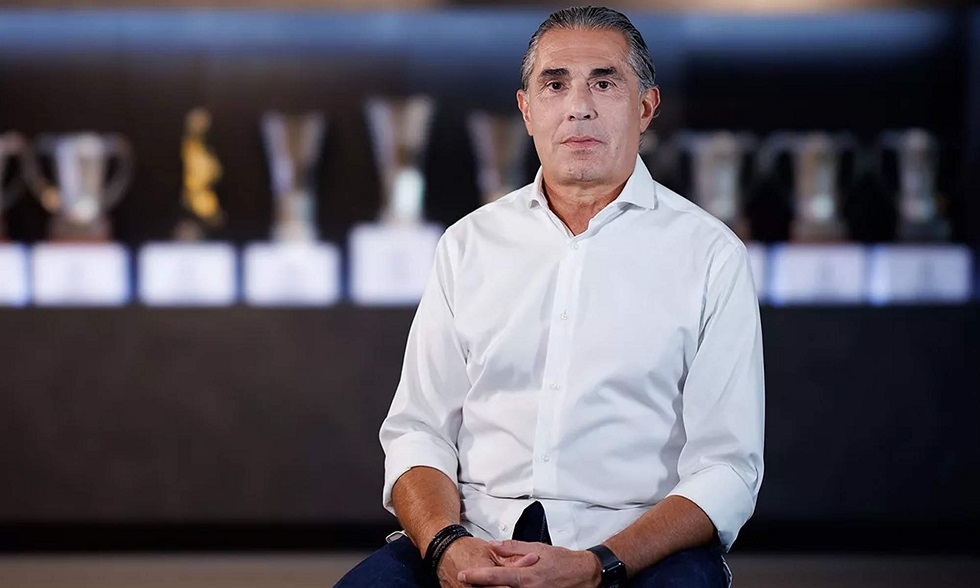 Σκαριόλο: «Υπερηφάνεια και τιμή να είμαι ξανά μέλος αυτού του σπουδαίου συλλόγου»