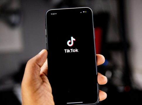 ΗΠΑ και Κίνα στο τραπέζι για την πώληση του TikTok