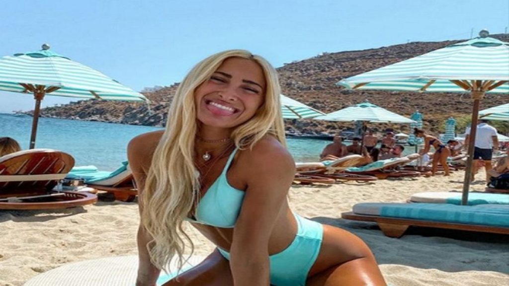 Σάλος με το νέο βίντεο που δημοσίευσε η Ιωάννα Τούνη: Κατέβηκε το μαγιό στην πισίνα!