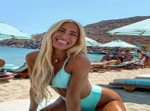 Σάλος με το νέο βίντεο που δημοσίευσε η Ιωάννα Τούνη: Κατέβηκε το μαγιό στην πισίνα!