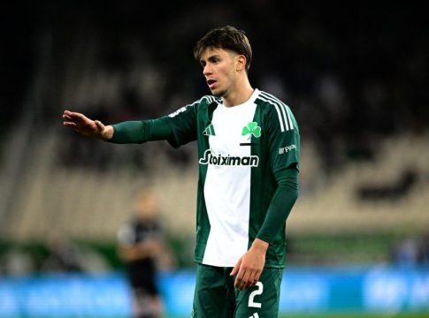 A Bola: «Υπογράφει στη Σπόρτινγκ για πέντε χρόνια ο Βαγιαννίδης – Στα πόσα κλείνει το deal»
