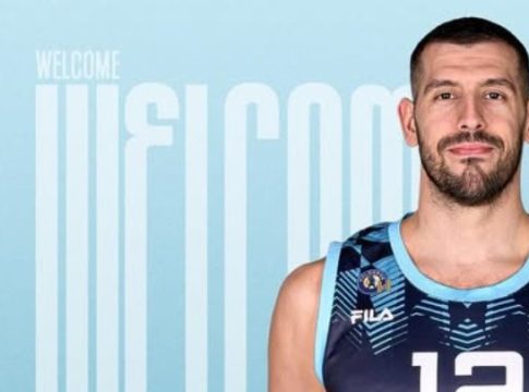 Από τη Ρόδο, στη Μύκονο ο Μπιλλής