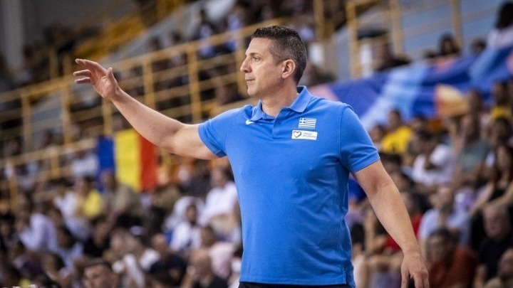 Παπαδόπουλος: «Μετά από μια… σφαλιάρα που φάγαμε, σηκώσαμε κεφάλι»