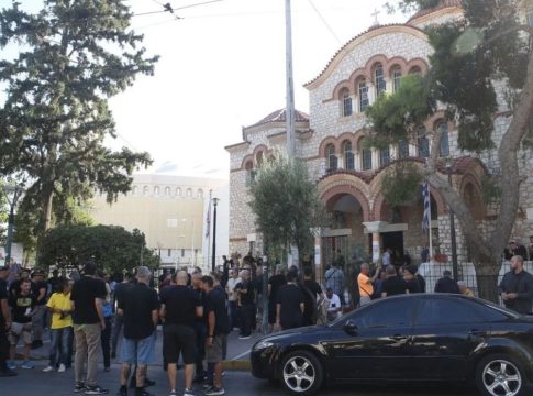 Συγκίνηση στο 40ήμερο μνημόσυνο του Δημήτρη Χατζηχρήστου