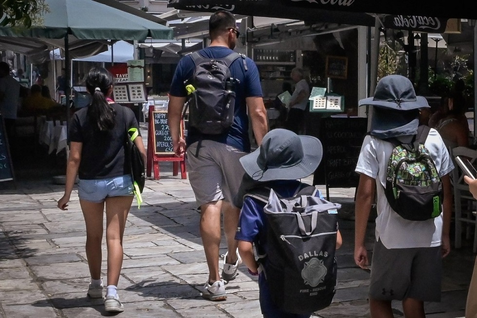 Καύσωνας: Αρχίζουν τα δύσκολα την Τρίτη με 43αρια – Αναλυτική πρόγνωση έως το Σάββατο