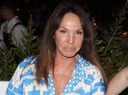 «Καταπέλτης» η Βάνα Μπάρμπα: «Πόσο νούμερα είμαστε ρε φίλε; Δεν εξαιρώ τον εαυτό μου» (vid)