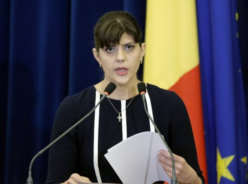 Καταπέλτης για την κυβέρνηση Μητσοτάκη η Λάουρα Κοβέσι: Η διαφθορά σκοτώνει – Τα Τέμπη μπορούσαν να αποφευχθούν