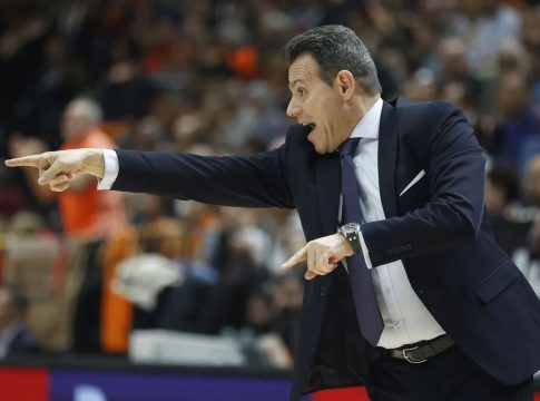 Δημήτρης Ιτούδης: Όλες οι απίθανες ομάδες που είχε στα χέρια του