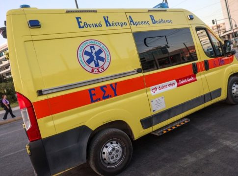 Θεσσαλονίκη: Νεκρή 67χρονη σε τροχαίο στο ύψος της Ασπροβάλτας – Αυτοκίνητο την παρέσυρε μαζί με 11χρονη