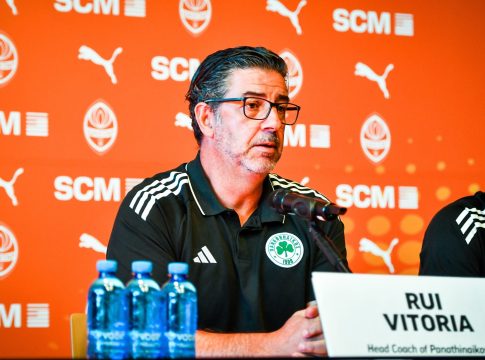 Βιτόρια: «Δεν είμαστε εδώ για να κλάψουμε για τις απουσίες που έχουμε – Πρόκληση η ποιότητα της Σαχτάρ»