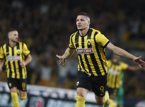 ΑΕΚ – Άρης Λεμεσού 3-1: Με την αύρα του Γιόβιτς και «λυτρωτή» Κουτέσα στα πλέι οφ η Ένωση