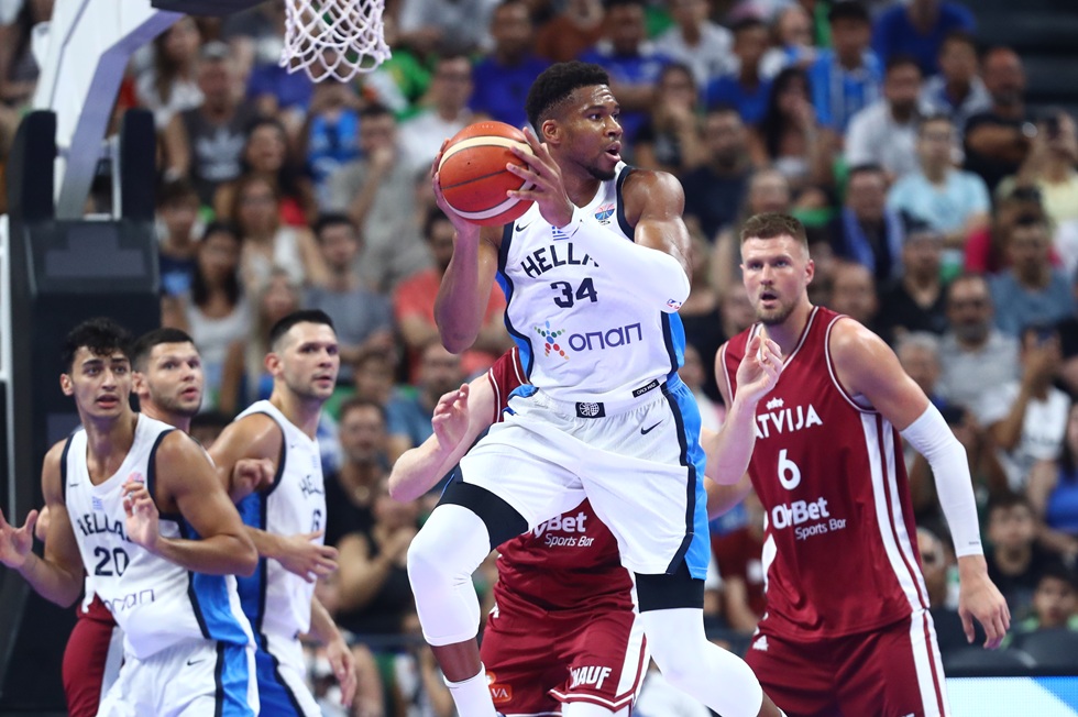 Ελλάδα – Λετονία 104-86: Άλλη κλάση με Γιάννη η Εθνική! (vid)