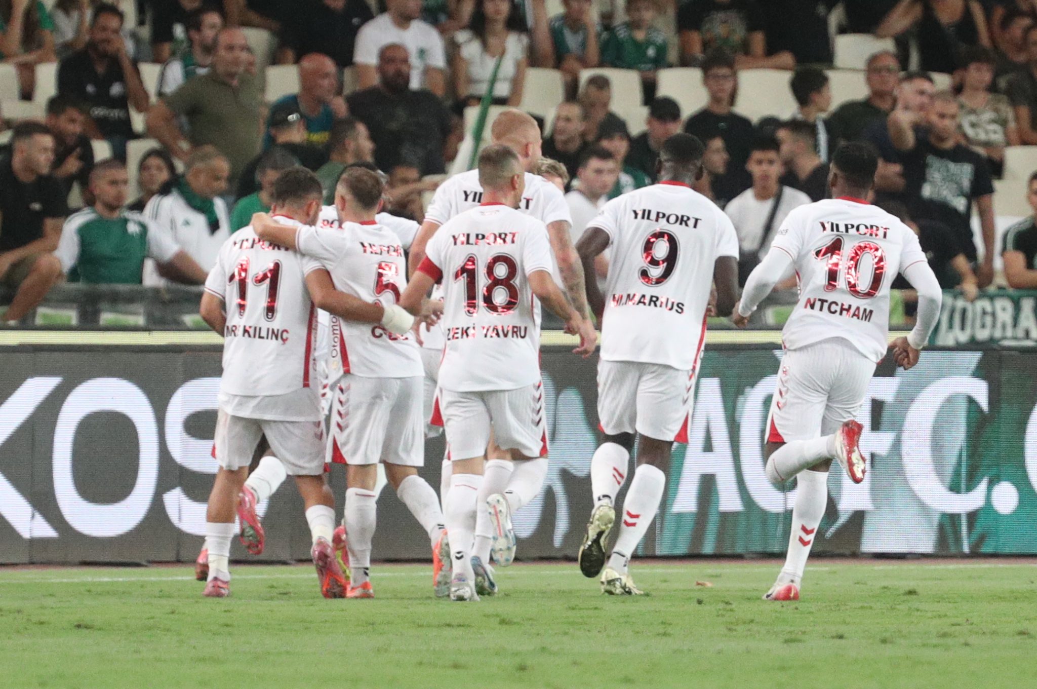 «Πάγωσε» το ΟΑΚΑ η Σάμσουνσπορ: 0-1 στο 51’ από τον Τόμασον (vid)