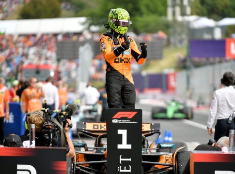 Νικητής ο Νόρις στην Ουγγαρία, 1-2 για McLaren (Pics)