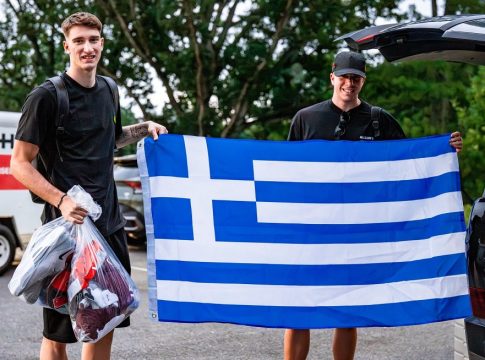 Έφτασε στις ΗΠΑ ο Αβδάλας και ετοιμάζεται για το Κολέγιο (pics, vid)