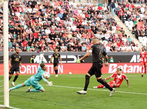 Άουγκσμπουργκ – Μπάγερν Μονάχου 2-3: Πέρασαν από το «WWK ARENA» οι «κόκκινοι»